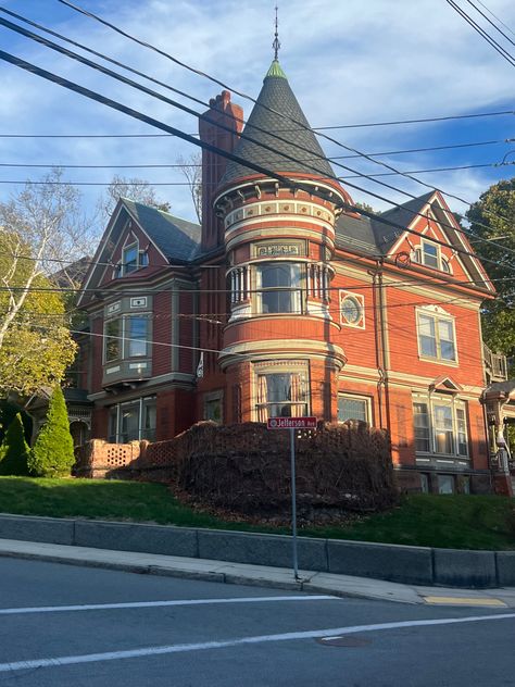 brown earthy house trees nature victorian style Boston Suburbs, Boston Homes, Boston Manor, Massachusetts Houses, Boston Aesthetic, Boston House, 1970s House, Architectural Sculpture, Architecture Old