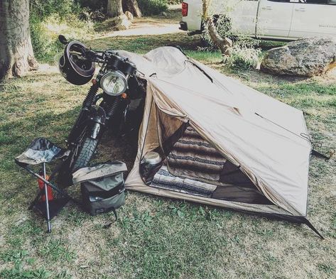 Motorcycle Tent, Moto Camping, Camp Tent, Motorcycle Camping Gear, Tenda Camping, Bmw Scrambler, Bike Motor, Bike Camping, Motorcycle Camping