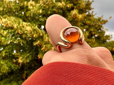 Hessonite Garnet Solid Gold Open Wave Ring, 9k, 14k, 18k Solid Rose Gold, Statement Ring, Cocktail Ring, Handmade Fine Jewelry - Etsy Hong Kong Garnet Cabochon Ring, Hessonite Ring, Garnet Gem, Gold Statement Ring, Hessonite Garnet, Wave Ring, Handmade Fine Jewelry, Cabochon Ring, Mens Ring