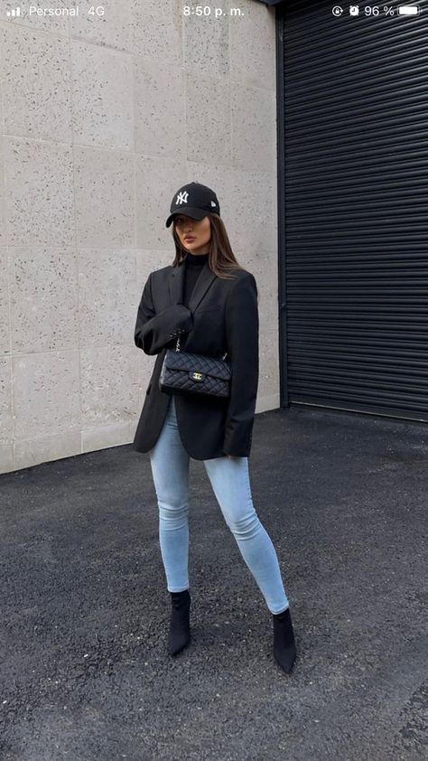 Pointy Boots With Jeans, Black Boots Ankle Outfit, Pointy Booties Outfit, Pointy Black Boots Outfits, Dr Marten Jadon Boots Outfit, Black Heels With Jeans, Black Leather Booties Outfit, Black Booties Outfit Work, Jumpsuit With Blazer Outfits