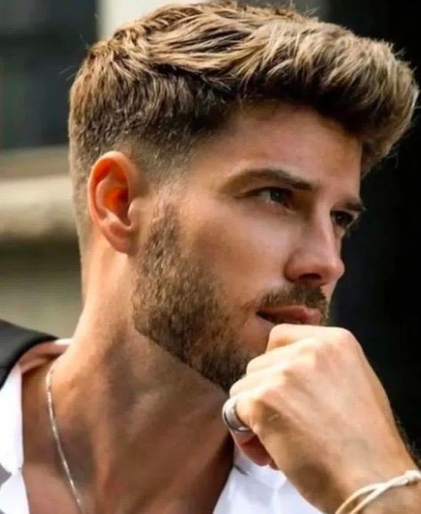 Modern Mens Haircuts, Trendy Boys Haircuts, Crew Cut Haircut, Mid Fade Haircut, Men Fade Haircut Short, Best Fade Haircuts, Mens Hairstyles Fade, Gents Hair Style, Mens Hairstyles Thick Hair