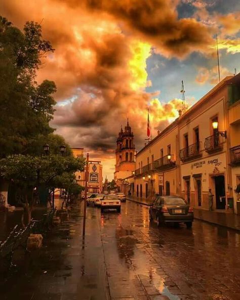 Jerez de García Salinas, Zacatecas Mexico, October 16, 2016 Zacatecas Mexico Aesthetic, Jerez Zacatecas Mexico, Mexican Things, Mexican Treats, Hispanic Aesthetic, Durango Mexico, Visit Seattle, Travel 2024, Mexico Culture