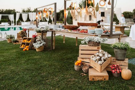 Un matrimonio boho chic in masseria Wedding Puglia, Plaas Troue, Wedding Wonderland, Wonderland Wedding, Cornice, Italian Style, Puglia, Wedding Inspo, Wedding Decor