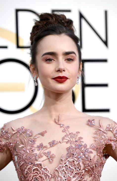 Best Celebrity Red Carpet Looks of 2017 | POPSUGAR Beauty Supermodel Makeup, Supermodel Hair, ليلي كولينز, Lily Collins Style, Golden Globes 2017, Golden Globes Red Carpet, Jamie Campbell Bower, Lily Aldridge, Beauty Looks