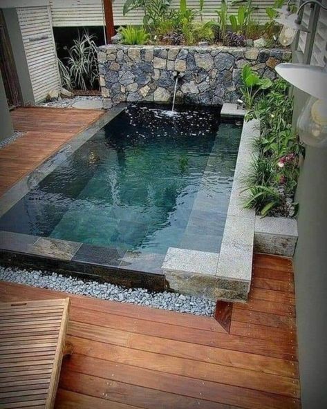 Drømme Bad, Piscinas Pequeñas, Ideas De Piscina, Kleiner Pool Design, Backyard Pool Design, Kolam Koi, Small Swimming Pools, Diy Swimming Pool, Small Pool Design