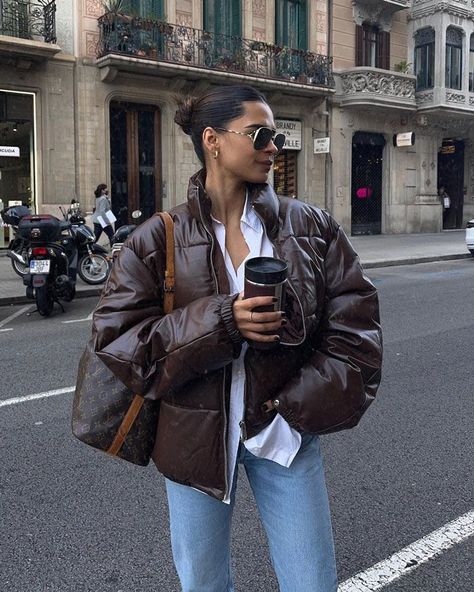 16 ways to wear the leather puffer jacket Leather Puffer Jacket Outfit, Puffer Jacket Outfits, Brown Puffer Jacket, September Outfits, Winter Jacket Outfits, Puffer Jacket Outfit, Nyc Outfits, Leather Puffer Jacket, Fashion Capsule Wardrobe