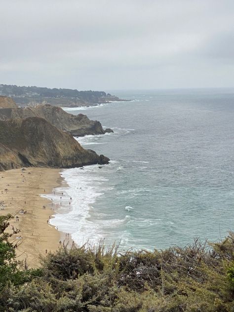 Northern California Half Moon Bay Full Moon Beach, Half Moon Bay California, Full Moon On The Beach, Full Moon Over Ocean, Moonstone Beach California, Half Moon Bay, Safe Place, Perfect Moment, My Buddy