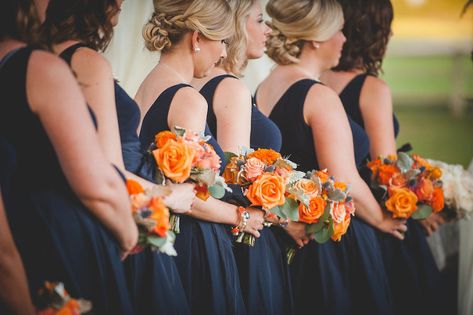 Green Wedding Tablecloth, Burnt Orange Wedding Colors, Bridesmaid Dresses Burnt Orange, Wedding Colors 2025, Burnt Orange And Navy Blue, Navy Weddings, Navy Wedding Bouquet, Blue Fall Wedding, September Wedding Colors