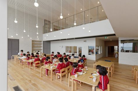 OB Kindergarten and Nursery / HIBINOSEKKEI + Youji no Shiro Canteen Design, School Cafe, Kindergarten Interior, Early Childhood Centre, Future School, Building Layout, School Images, Nursery Pictures, Early Learning Centre