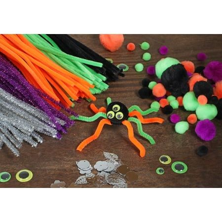 Essentials By Leisure Arts Chenille Stems are wire based stems that have a bendable core which can be twisted into dolls, animals, ornaments, and more. Bend and twist together, string beads onto or combine with other crafting materials to shape unique items. Jumbo Craft Pack Halloween 300pc- Includes: 75 chenille stems, 40 tinsel stems, 65 pom poms, 20 wiggle eyes, and 100 plastic shapes. Specific colors and sizes may vary with each package. Color: Clear. Halloween Arts, Halloween Science, October Crafts, Classroom Art Projects, Halloween Preschool, Halloween Crafts Decorations, Crafts Halloween, Crafts For Seniors, Art & Craft Kit