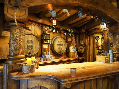 Taverna Medieval, Pub Interior Design, Dnd Room, Pub Interior, Hobbit House, 판타지 아트, Wine Cellar, The Hobbit, Dungeons And Dragons