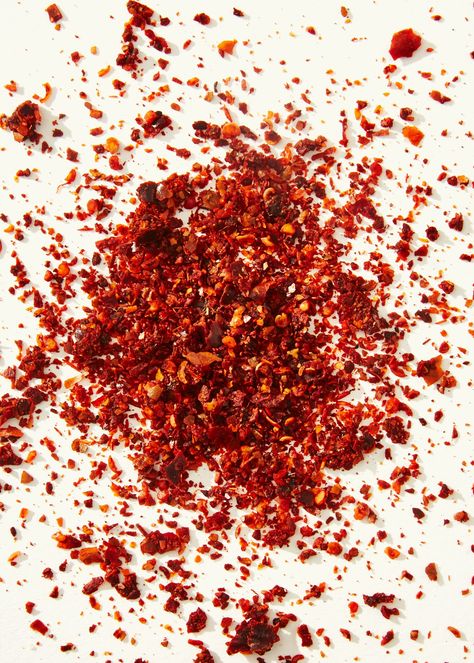 Aleppo Pepper, Gochujang Sauce, Spicy Seasoning, Red Chili Flakes, Braised Chicken, Flavor Enhancers, Chilli Pepper, Crushed Red Pepper, Crushed Red Pepper Flakes