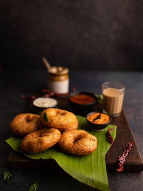 South Indian Breakfast Photography, Medu Vada Photography, Filter Coffee Photography, South Indian Photography, South Indian Food Photography, Dosa Photography, Medu Wada, Tamil Cuisine, Chai Pani