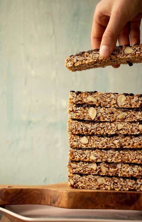 Quinoa Granola Bars, Quinoa Bars, Quinoa Granola, Puffed Quinoa, Sugar Free Snacks, Baking School, Kid Friendly Snack, Puffed Rice, Baking Classes