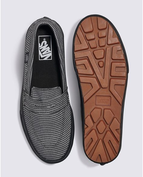 Vans classic slip on