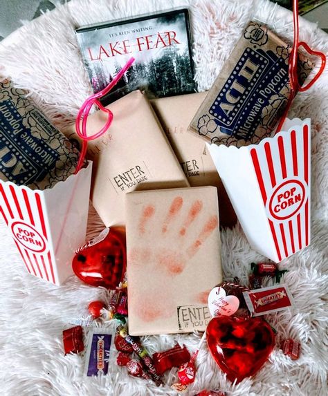 15 Scary-Great Gift Ideas for Horror Nerds - Spooky at Heart Horror Movie Valentines, Silly Straws, Movie Basket Gift, A Scary Movie, Scary Gift, Boo Baskets, Movie Merchandise, Halloween Movie Night, Horror Gifts