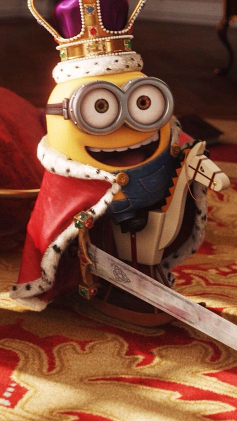 #kingbob Minion Rock, King Bob, Yellow Minion, Minions Images, Despicable Minions, Minions Bob, Happy Birthday Minions, Minion Costumes, Minion Banana