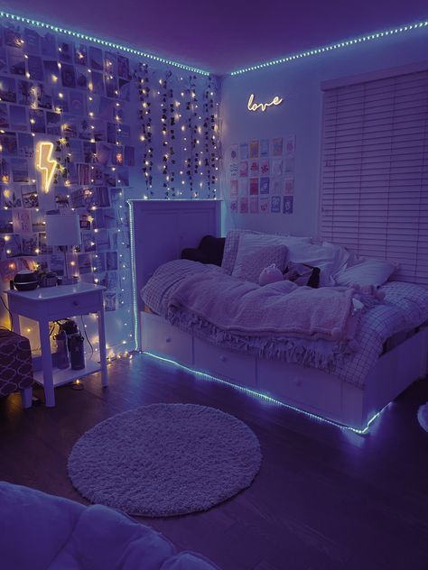 Teen Bedroom Ideas For Girls Teenagers Small Room, Aesthetic Room Ideas For Teen Girl, Dream Teenage Room, Cute Teenage Room Ideas, Cute Purple Room Ideas, Room Ideas Aesthetic Preppy, Room Ideas Teenagers Girl, Dream Rooms Aesthetic Led, Asthetic Bedrooms For Teens Ideas