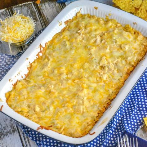 Doritos Chicken Casserole, Doritos Recipes, Cool Ranch Doritos, Doritos Casserole, Easy Dinner Dishes, Mexican Casseroles, Doritos Chicken, Chicken Dorito Casserole, Cheesy Chicken Casserole