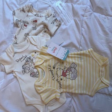 Disney 3 Pcs Bodysuit For Newborn This Really Perfect Material Soft,Comfortable Good For Relaxing. 3 Pcs All On Nice Color Material:Cotton & Polyester Condition: New With Tag Size : New Born (Unisex) Baby Boy Stuff, Newborn Stuff, Newborn Baby Boy Clothes, Baby Nursery Closet, Classic Baby Clothes, Baby Clothes Newborn, Newborn Baby Clothes, Newborn Clothes, Baby Minnie