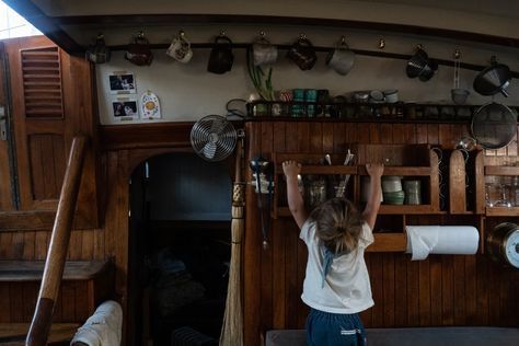 This family lives on their sailboat. Here’s how they make it work Liveaboard Sailboat Interiors, Living On Sailboat, Small Sailboat Interior, Sailboat Interior Ideas, Boat Interior Design, Sailboat Interior, Sailboat Decor, Bowen Island, Sailboat Living