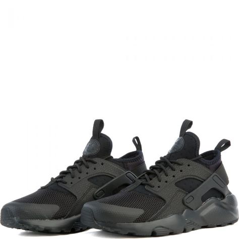 Black Huarache, Huarache Run, Nike Air Huarache, Air Huarache, Dream Shoes, Black Nikes, Nike Air, Pick Up, In Store