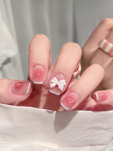 Minimalist Bow Nail Art Designs for a Chic Summer Manicure Pearls Nails, Bows Nails, Nails With Bows, Bows And Pearls, Bow Nail Designs, Bow Nail Art, Fake Nails Designs, Cute Short Nails, Hello Nails