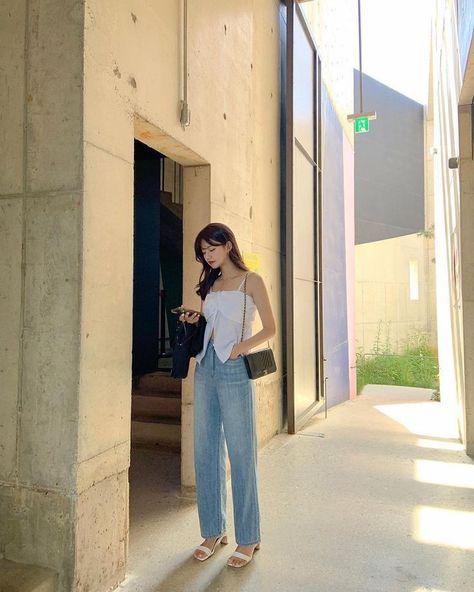 Korean Heels Outfit, Korean Sandals Outfit, Korean Summer Outfits, Outfit Korean Style, Outfit Korean, Fits Inspo, Sandals Outfit, Casual Day Outfits, Korean Fashion Trends