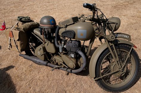 World War II Motorcycle by  BrettNorthrop, via Flickr Army Motorcycle, Bullet Bike Royal Enfield, Norton Motorcycle, Military Motorcycle, Bsa Motorcycle, Antique Motorcycles, Motorcycle Wallpaper, Motorcycle Rallies, British Motorcycles