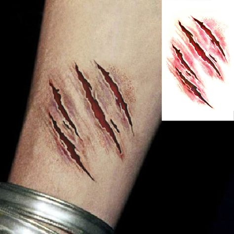 Open Wound Tattoo, Vampire Bite Tattoo, Wound Tattoo, Tattoo Healing Stages, Bite Tattoo, Wind Tattoo, Tattoo Healing Process, Infected Tattoo, Vampire Bite