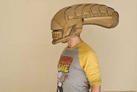 This is a cardboard Xenomorph mask that I made. Xenomorph Head, Xenomorph Costume, Aliens Movie Art, Alien Cosplay, Villains Party, Cardboard Mask, Predator Movie, Alien Costume, Make Stuff