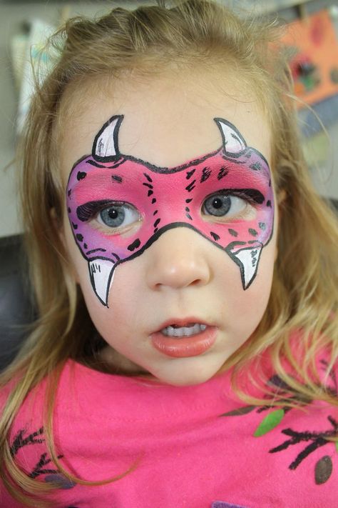 Fast faces - dino mask | Kids Face Painting | Pinterest Dinosaur Face Painting, Monster Face Painting, Face Paint Party, Superhero Face Painting, Dragon Face Painting, Easy Face Painting Designs, Dragon Makeup, Animal Face Paintings, Girl Face Painting