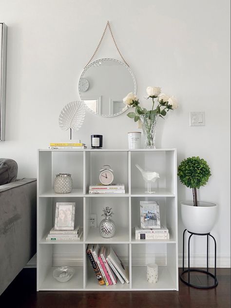 6 Cube Shelf Decor, Living Room Cube Storage Decor, Cube Shelf Decor Living Room, 9 Cube Organizer Ideas Decor Bedroom, 9 Cube Organizer Ideas Decor, Cube Organizer Decor, Cube Shelf Decor, Cube Storage Bedroom, Cube Storage Decor