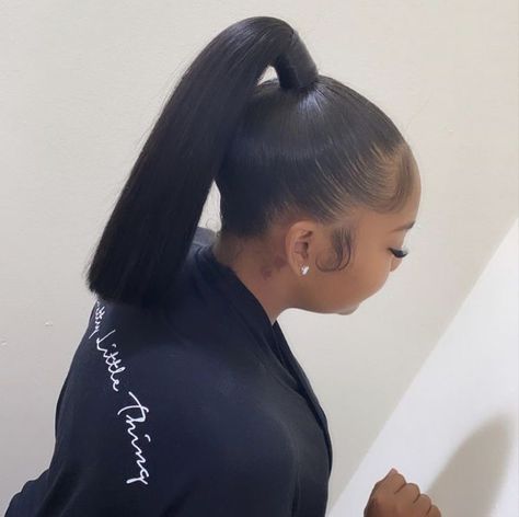 Natural Hair Ponytail Styles, Nonbinary Hair, Ponytail Weave, Prom Styles, Natural Hair Ponytail, Natural Hair Bun Styles, High Pony, Weave Ponytail Hairstyles, Sleek Ponytail Hairstyles