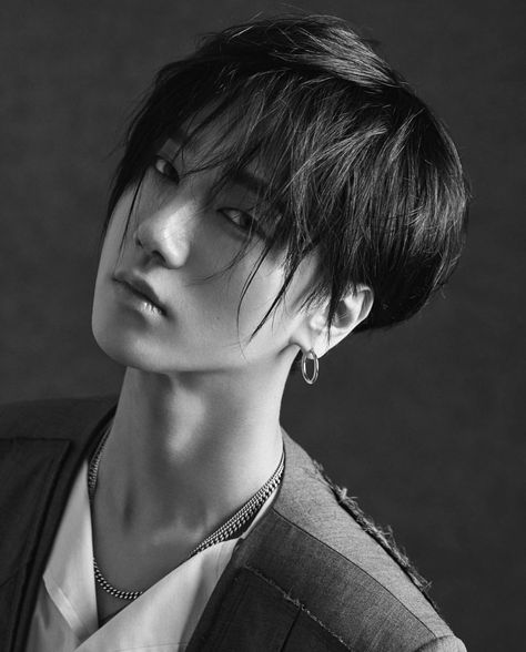 Yesung looks so handsome with this haircut! سوبر جونيور, Yesung Super Junior, Donghae Super Junior, Devon Aoki, Steve Aoki, E Dawn, Last Man Standing, Celebrities Humor, Korean Boy