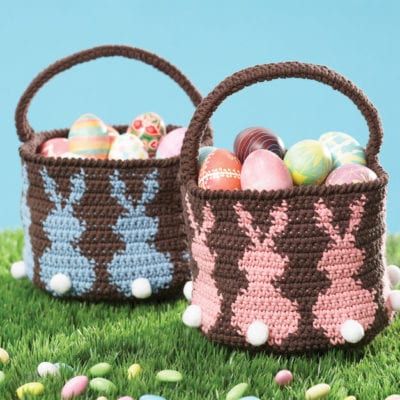 6 Crochet Hop Into Spring Patterns | The Crochet Crowd Crochet Easter Basket Free Pattern, Crochet Easter Basket Pattern, Easter Basket Pattern, Crocheted Baskets, Crochet Easter Basket, Easter Craft Projects, Crochet Basket Pattern Free, Easter Bunny Basket, Confection Au Crochet