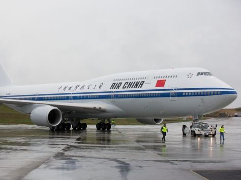 Air China's first Boeing 747-8i is pulled into position for its unveiling ceremony at the Future of Flight museum in Everett, Wash. Airport Life, Aviation Museum, Small Aircraft, Air China, Jumbo Jet, Boeing Aircraft, Commercial Aircraft, Boeing 747, Travel Information