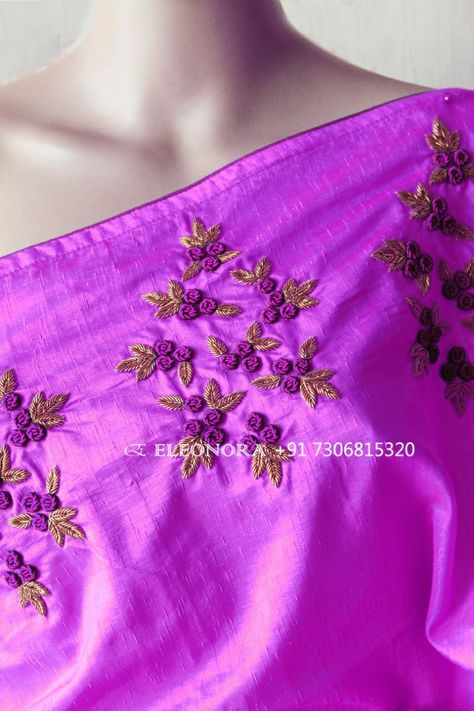 Plain Saree Embroidery Design, Embroidery Magic, Embroidery Anarkali, Plain Sarees, Embroidery Kurti, Shopping Boutique, Traditional Blouse Designs, Embroidered Sarees, Fashion Sarees