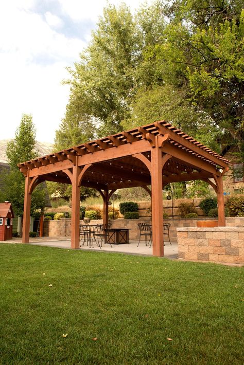 Backyard Patio With Fire Pit, Cantilever Roof, Deck Lattice, Large Pergola, Patio With Fire Pit, Pergola Cost, Small Pergola, Pergola Diy, Cheap Pergola