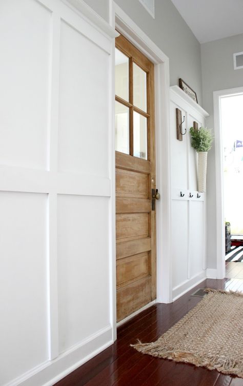 Wow! Replacing a standard laundry room door with an old, vintage door adds so much character and charm! Farmhouse Interior Doors, Laundry Room Doors, Vintage Doors, Farmhouse Interior, Kitchen Doors, Vintage Door, Door Ideas, Laundry Rooms, Diy Door