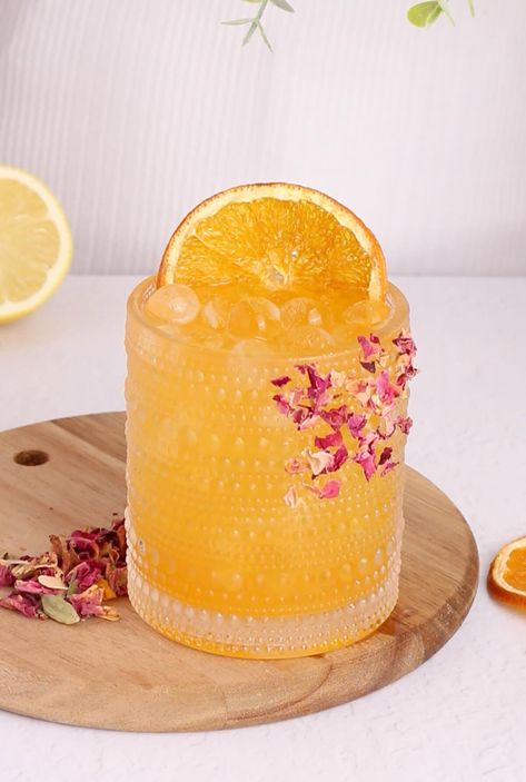 Healthy Immune Boost Mocktail Drink Nonalcoholic, Healthy Mocktail, Orange Mocktail, Winter Mocktails, Thanksgiving 2023, Alcohol Free Drinks, Mocktail Recipes, Drink Recipes Nonalcoholic, Herbal Drinks