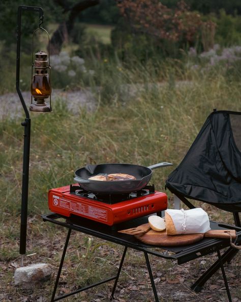 This Sunday morning is all about enjoying breakfast outside. 😋🍃 Homemade French toast, with its soft interior and crispy exterior, is on the table. It’s a breakfast that’s truly worth waking up for. Make sure to follow @chaseprettyplaces for more content like this. DM to collaborate. 🤝 . . . #chaseprettyplaces #coffeeritual #simplepleasures #coffeeadventure #coffeepeople #outdoorcoffee #slowliving #coffeewithaview #coffeeoutdoors #coffeemoments #coffeebrewing #coffeeculture #slowmoments #cr... Breakfast Outside, Homemade French Toast, Coffee Culture, Coffee Photography, Get Outdoors, Slow Living, Simple Pleasures, Outdoor Life, Pretty Places