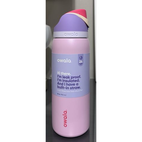 Nwt Owala 32oz Freesip Stainless Steel Water Bottle, Blossom Bunny Features *Double-Wall Vacuum Insulation Keeps Your Beverages Cold For Up To 24 Hours *Stainless Steel Construction Offers Long-Lasting Durability *Freesip Lid Includes A Built-In Straw For Easy Drinking *The Wide Mouth Opening Lets You Take Bigger Swigs And Easily Fits Ice Cubes *The Lid Flips Open With A Button And Locks Shut For Easy Transportation *Leak-Proof Design Helps Avoid Any Unwanted Messes And Spills *Hinged Loop Flips Aesthetic Water, 32oz Water Bottle, Trendy Water Bottles, Purple Bottle, Vintage Thermos, Water Logo, Cute Water Bottles, Double Wall Tumblers, Metal Cups