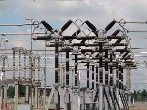 Ten months ago, a group of people attacked a power substation in California. Who they were and why they did it remains a mystery. National Grid, Power Lines, Power Grid, Electricity Bill, Power Outage, Power Station, Power Plant, Power Supply, Government