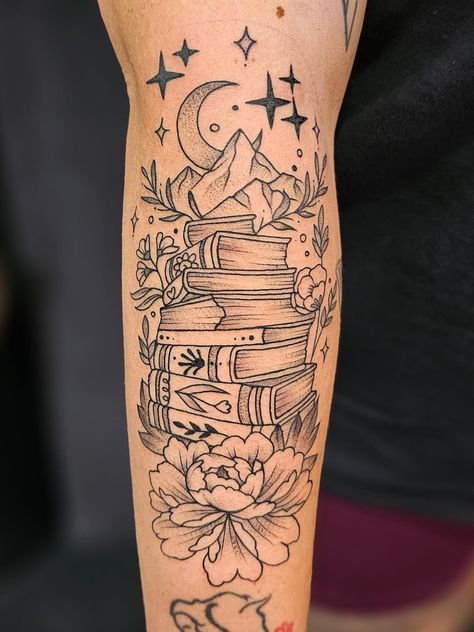 Book Lover Tattoo Ideas For Women, Audio Book Tattoo, Book Tattoo Ideas Sleeve, Educator Tattoos, Half Sleeve Book Tattoos For Women, Cassian And Nesta Tattoo, Book Half Sleeve Tattoo, Literature Sleeve Tattoo, Fairytale Book Tattoo