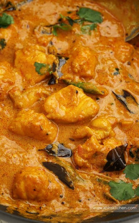 Monkfish Curry Recipe, Monkfish Recipes Easy, Baked Monkfish Recipes, Best Fish Curry Recipe, Monkfish Curry, Indian Fish Curry, Monkfish Recipes, Creamy Curry Sauce, Creamy Fish