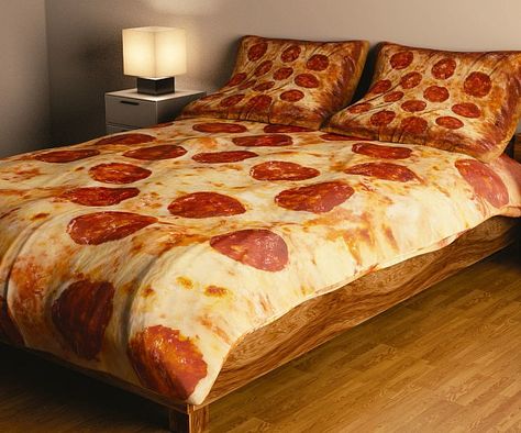 Pizza Blanket, Nighty Night, A Pizza, Cool Beds, Duvet Sets, My New Room, Pepperoni Pizza, Cool Furniture, Bed Spreads