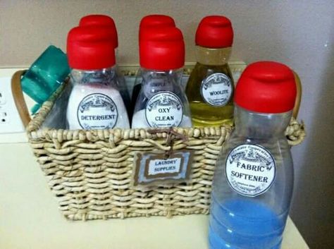 Coffee Creamer Bottles, Coffee Creamer Container, Creamer Bottles, Creamer Container, Reuse Containers, Diy Laundry, Laundry Hacks, Coffee Creamer, Laundry Room Organization