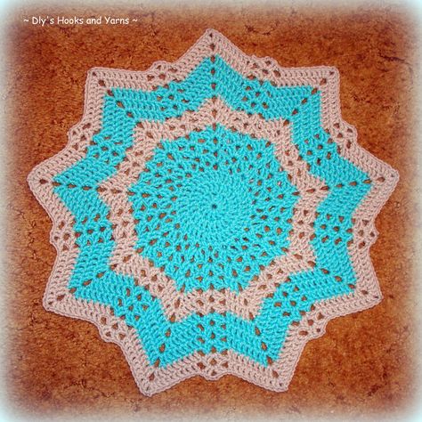 Rippling Shells Blanket ~ Dly Crochet Star Blanket, Chevron Crochet Patterns, Crochet Star Patterns, Crochet Ripple Pattern, Crochet Ripple Blanket, Chevron Crochet, Star Blanket, Crochet Stars, Crochet Circles