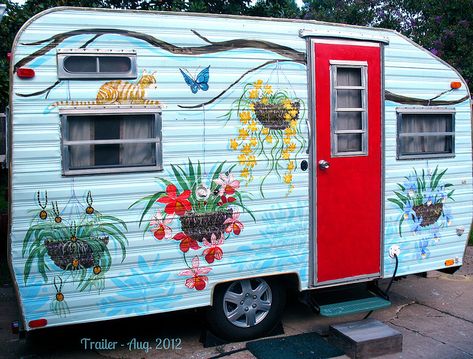 Trailer #15  by dog.happy.art, via Flickr Retro Trailers, Vintage Camper Interior, Kombi Motorhome, Vintage Camper Remodel, Tiny Trailers, Trailer Living, Vintage Rv, Travel Trailer Remodel, Vintage Campers Trailers